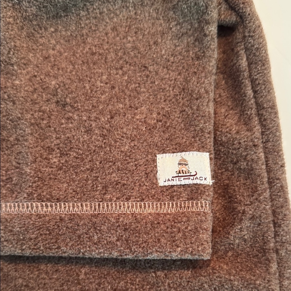 Janie and Jack fleece 2 piece outfit - Picture 4 of 11